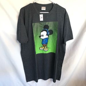 NWT Men’s FUN cool Mickey Disney shirt sz XL